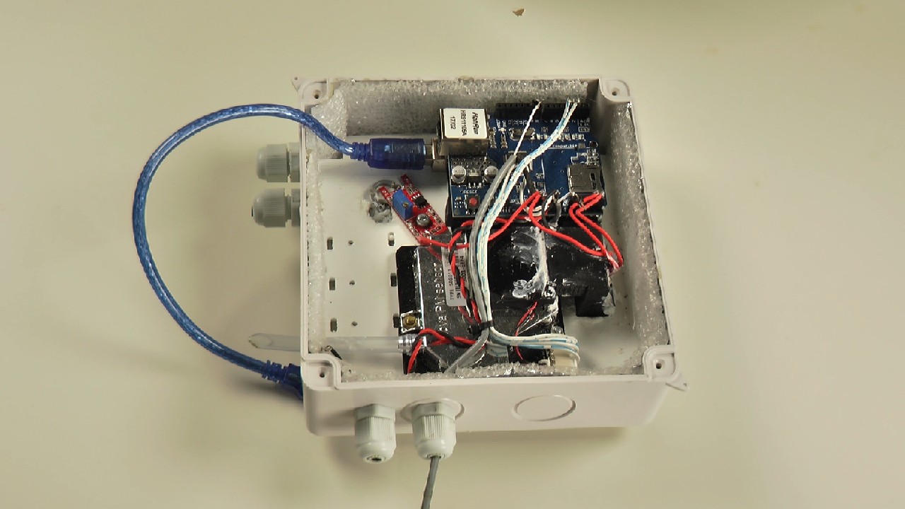 Івано-франківські робототехніки розробляють переносний пристрій для вимірювання якості повітря